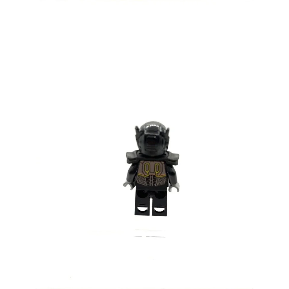 LEGO Galactic Bounty Hunter minifigure CMF Collectible Series 19 71025